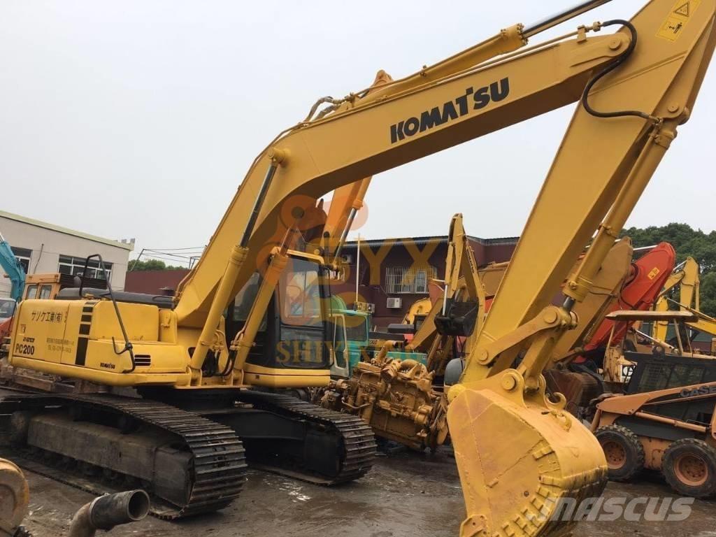 Komatsu PC 200 Bandgrävare