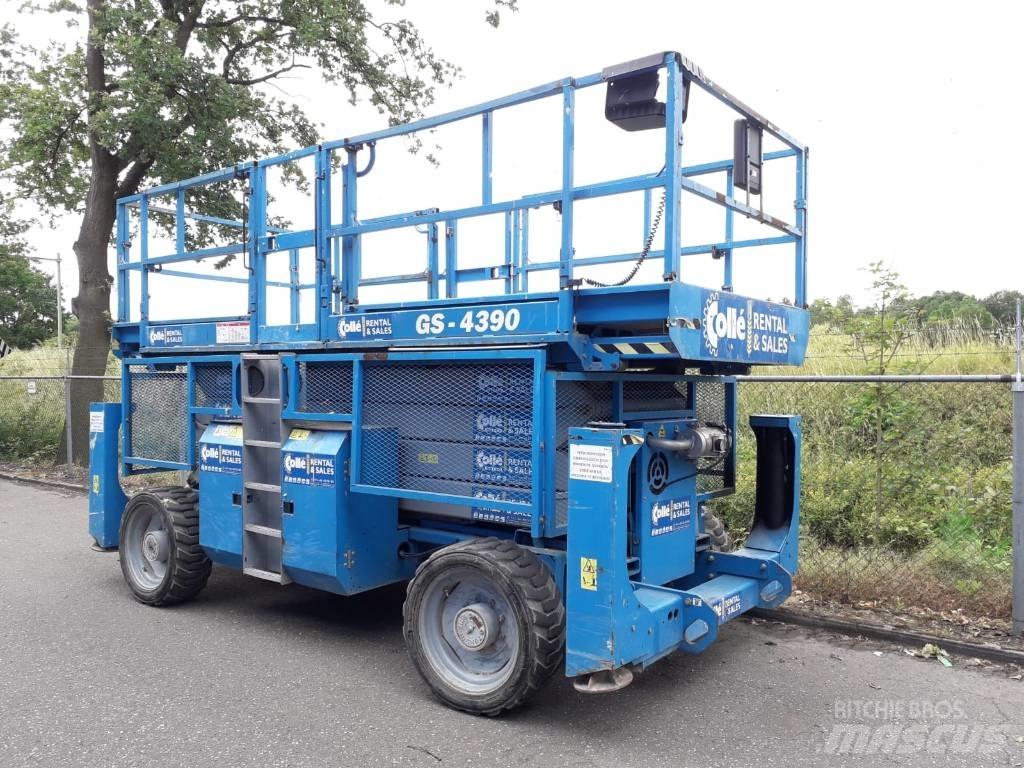 Genie GS 4390 RT Saxliftar