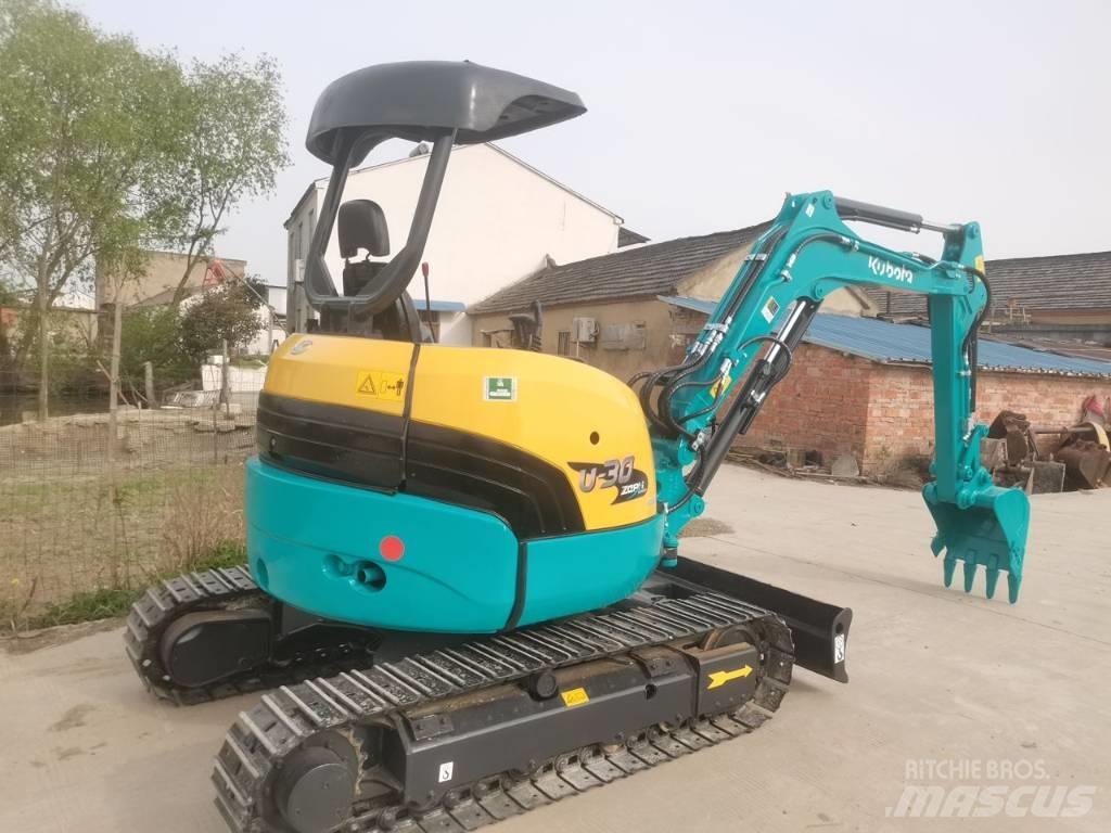 Kubota U 30 Minigrävare < 7t