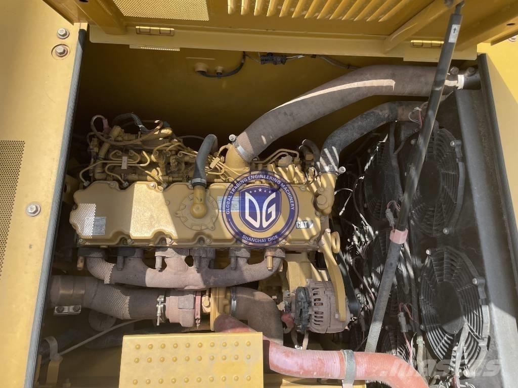 CAT 330 Midigrävmaskiner 7t - 12t