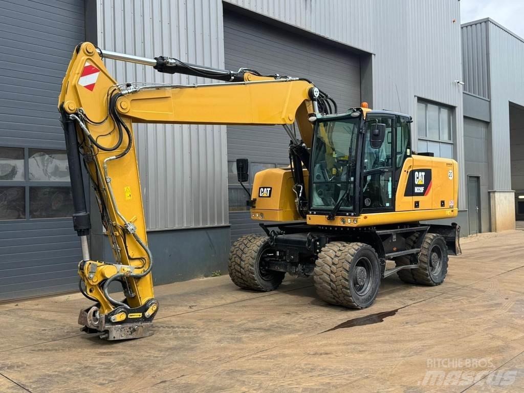 CAT M320F Hjulgrävare