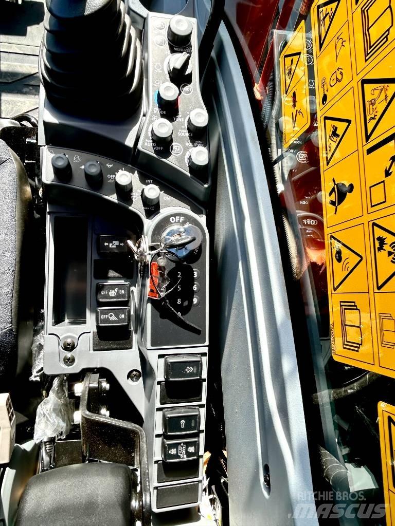Hitachi ZX130-7 Bandgrävare