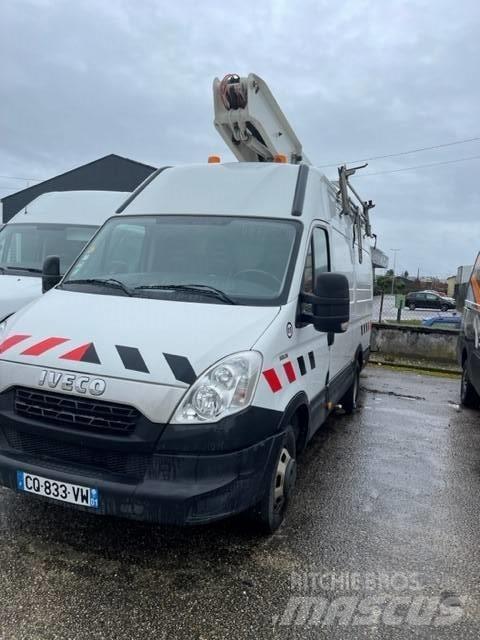 VERSALIFT ET 38 LF Bomliftar