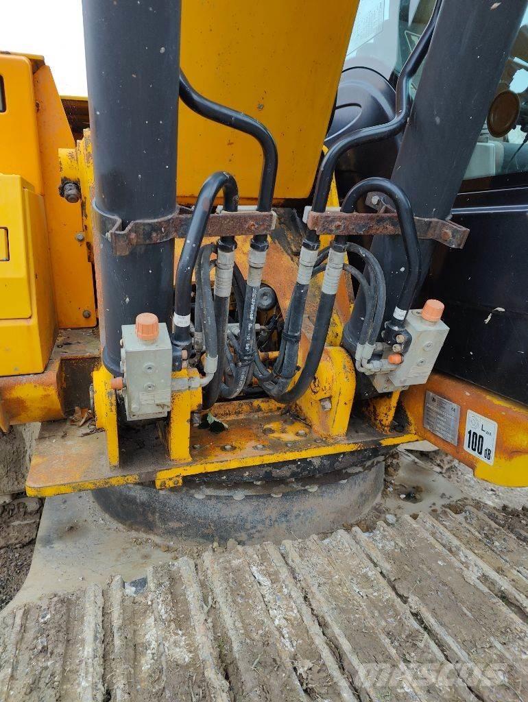 JCB JS 160 LC Bandgrävare