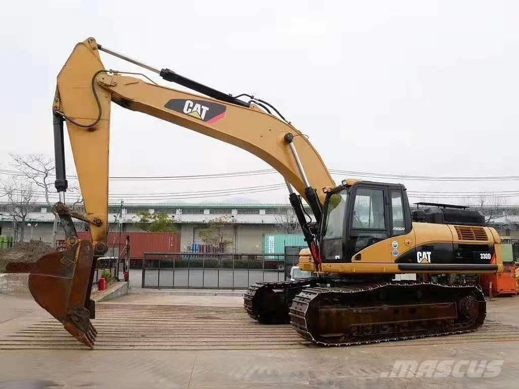 CAT 330 D Bandgrävare