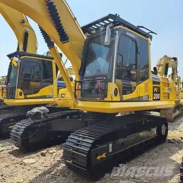 Komatsu PC 200-8 Midigrävmaskiner 7t - 12t
