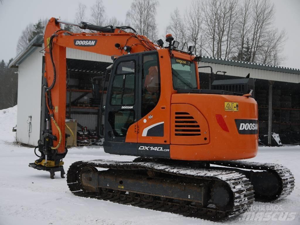 Doosan DX 140 LCR-5 Bandgrävare