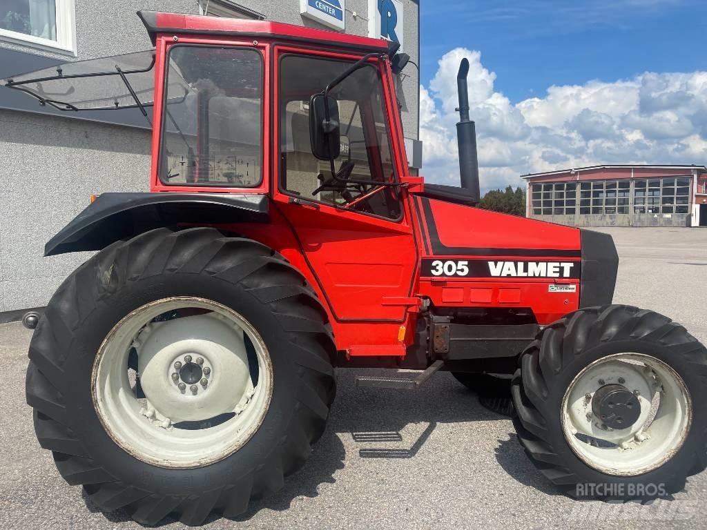 Valmet 305 Traktorer