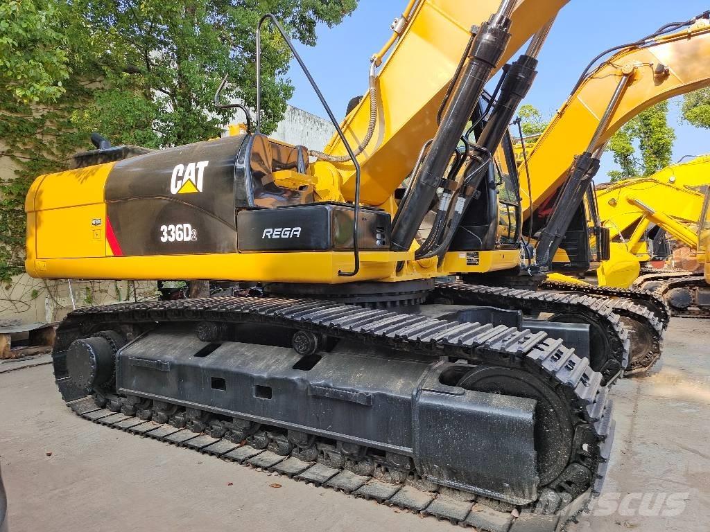 CAT 336 D2 Bandgrävare