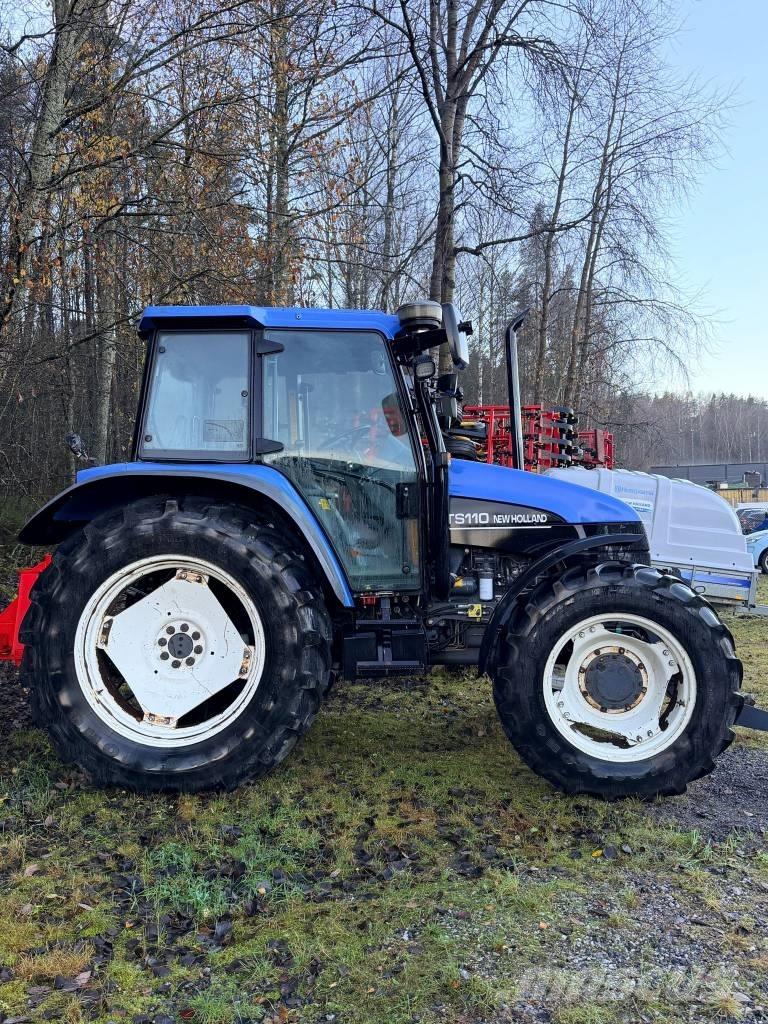 New Holland TS 110 Traktorer