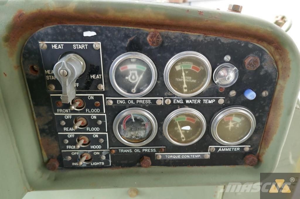 CAT D7F Ex-army Bandschaktare