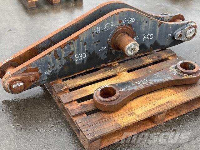 CNH BUCKET LINK Skopor