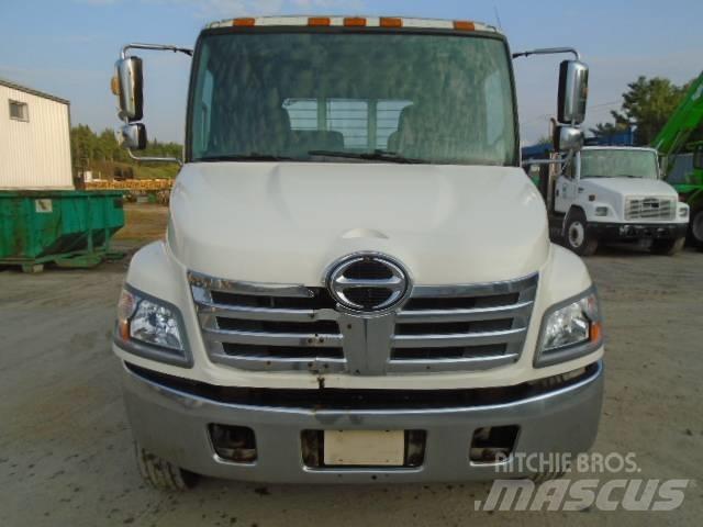 Hino 185 Flakbilar