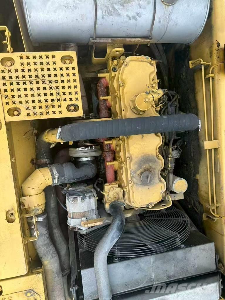 CAT 325 CL Bandgrävare