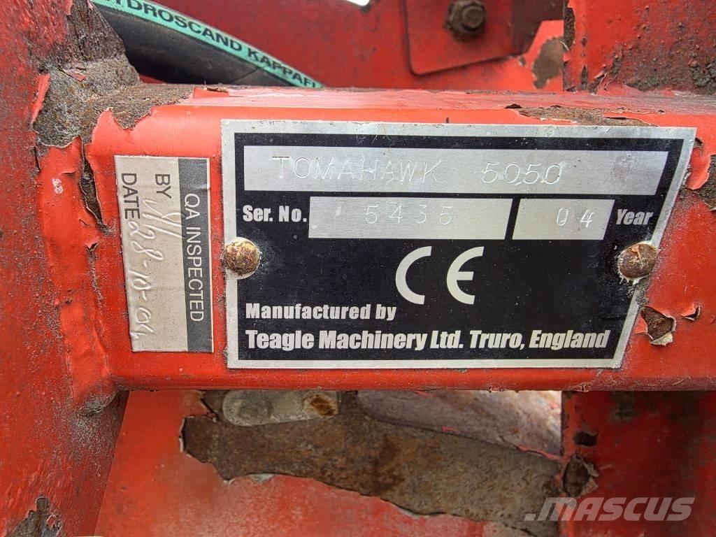 TEAGLE TOMAHAWK 5050 Balsnittare, rivare och upprullare