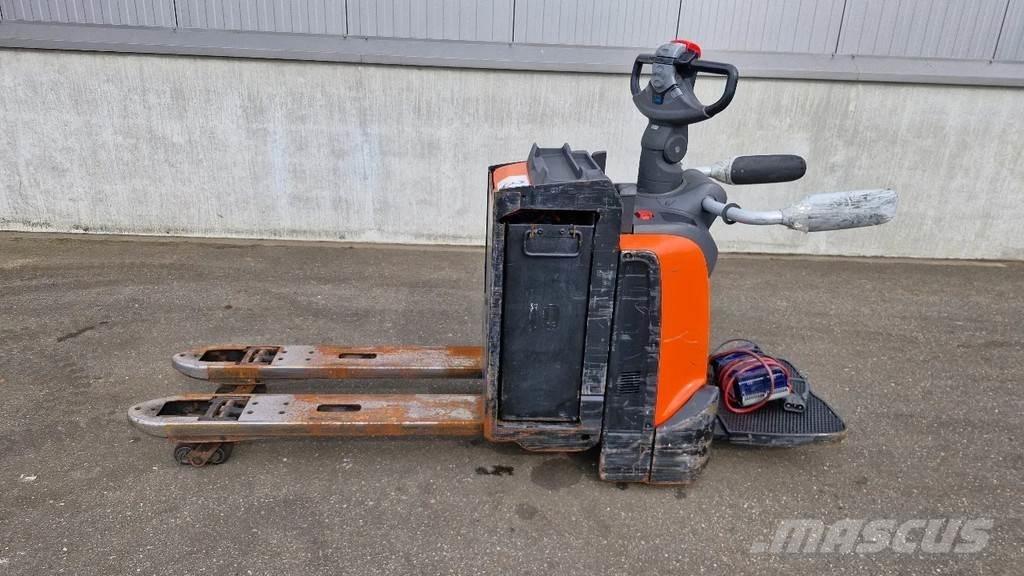 BT LPE 250 Elmotviktstruckar