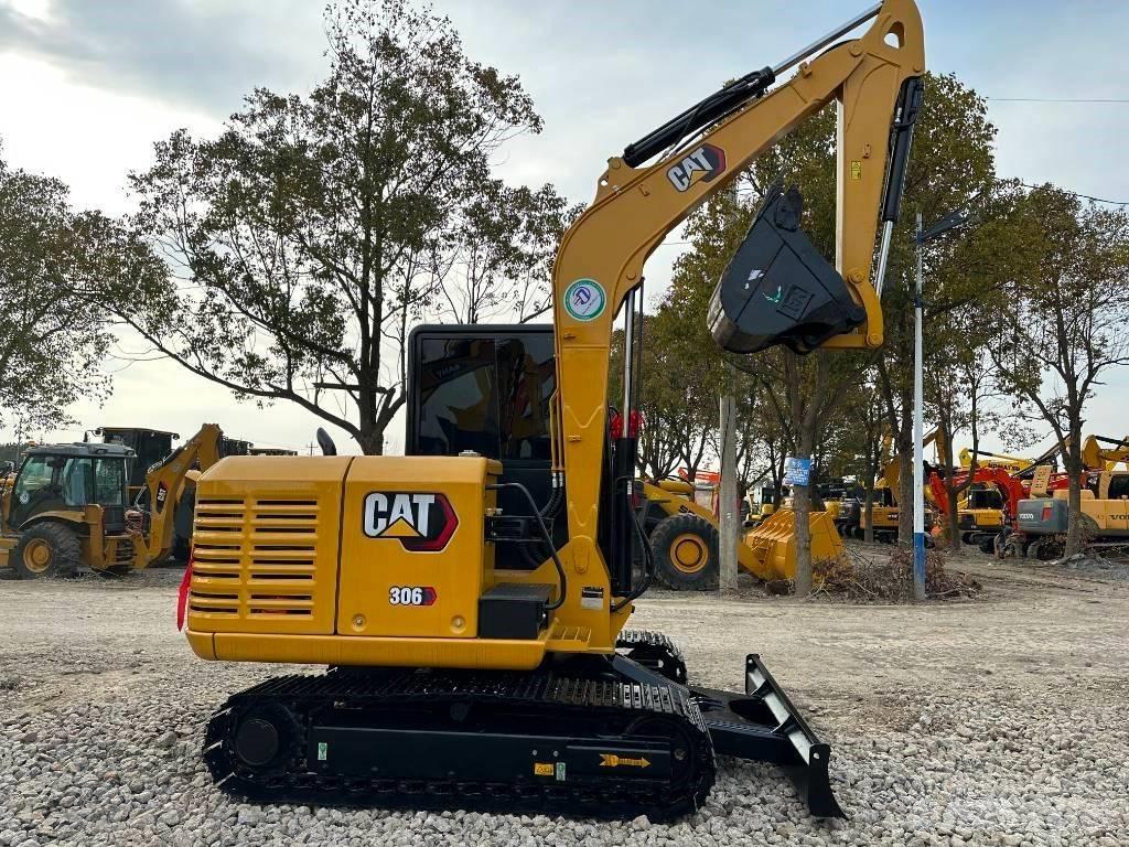 CAT 306E Minigrävare < 7t