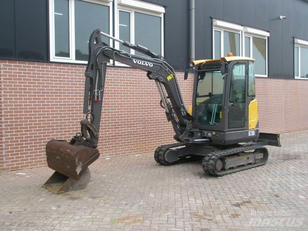 Volvo EC35D Minigrävare < 7t