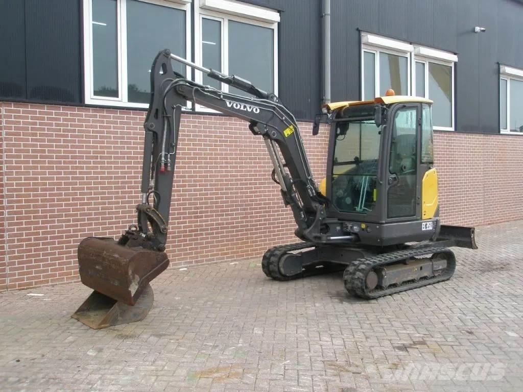 Volvo EC35D Minigrävare < 7t