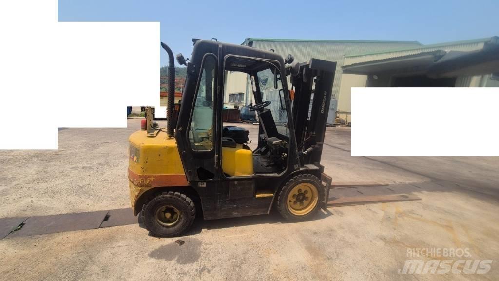 Hyundai D30 Övriga motviktstruckar