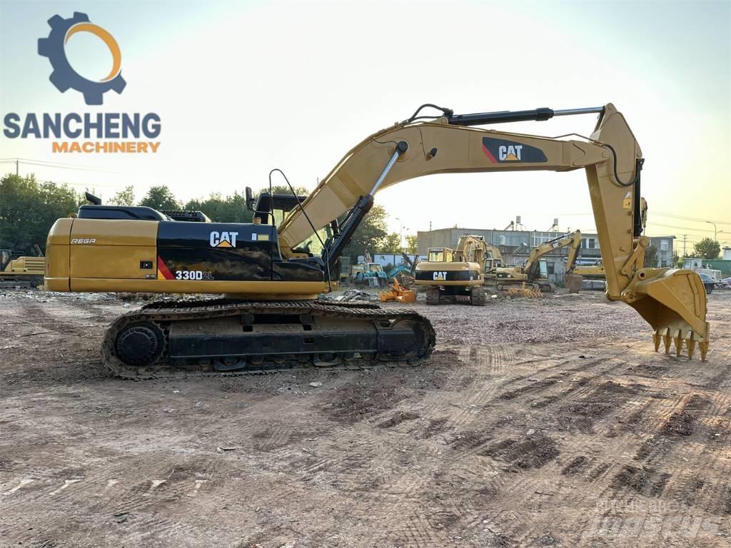 CAT 330 D2L Bandgrävare