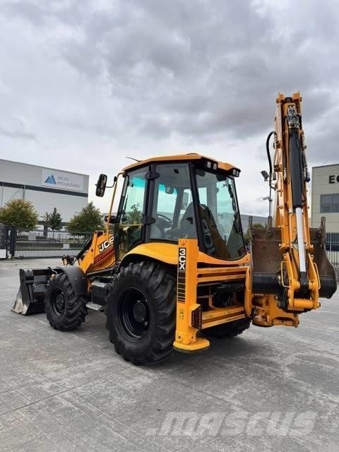 JCB 3 CX PRO Grävlastare