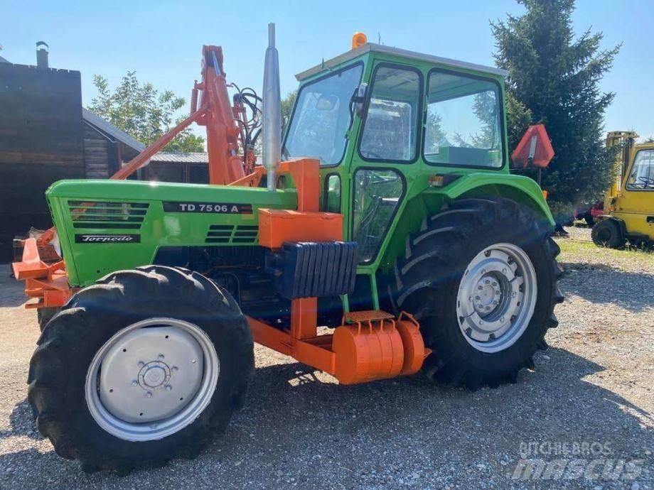 Torpedo TD 75 06 A Traktorer