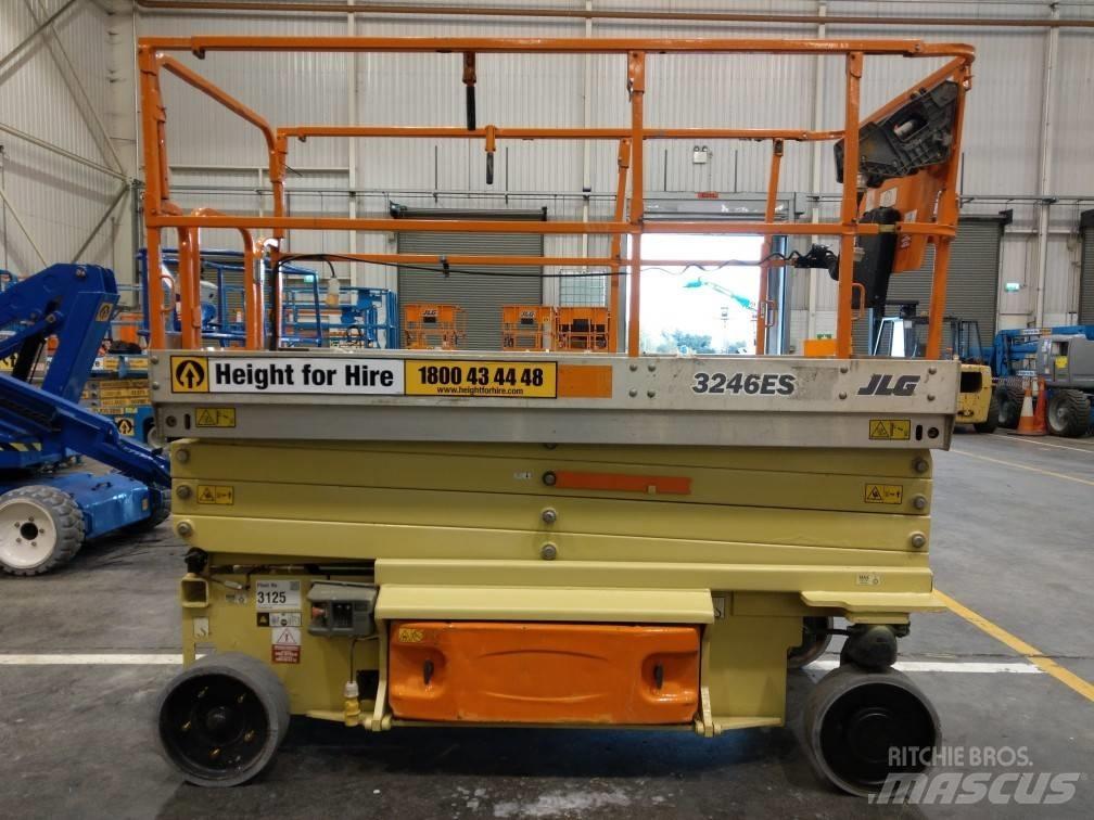 JLG ES 3246 Saxliftar