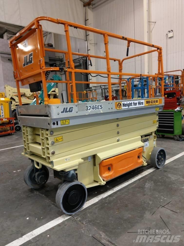 JLG ES 3246 Saxliftar