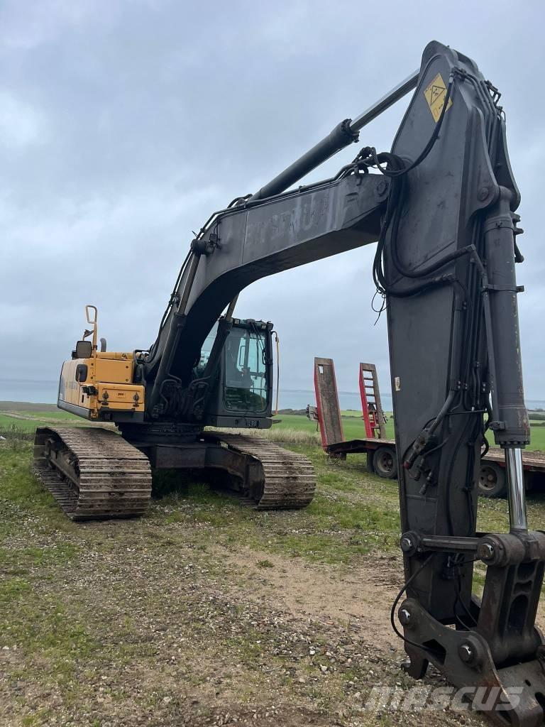 Volvo EC 290 C L Bandgrävare