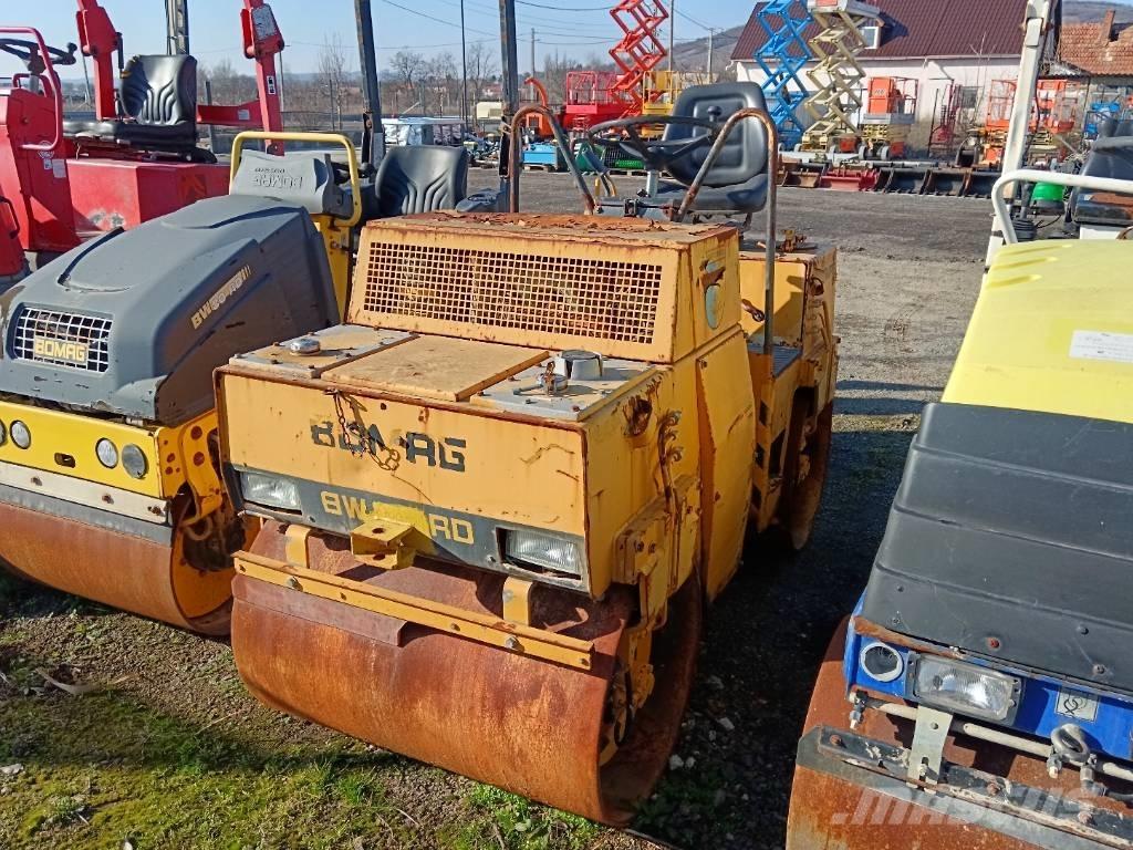 Bomag 100AD Tvåvalsvältar