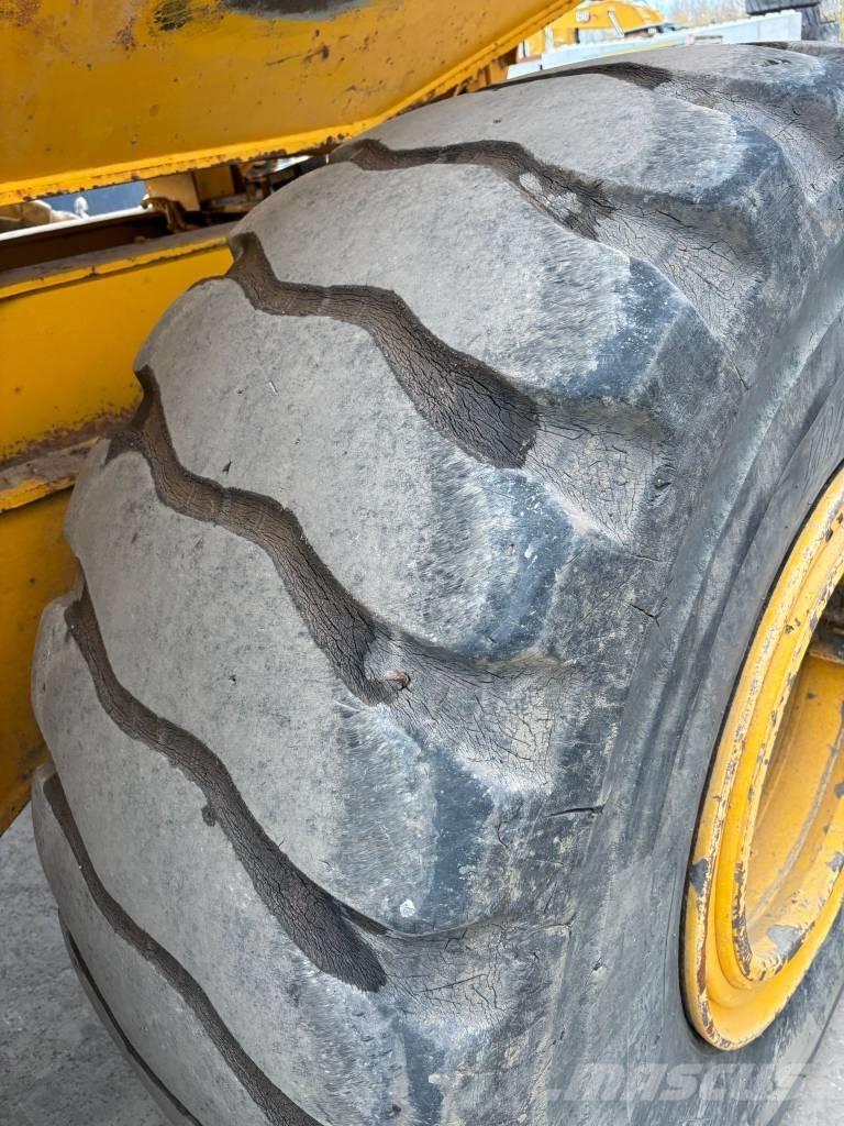 Volvo A 25 E Midjestyrd dumper