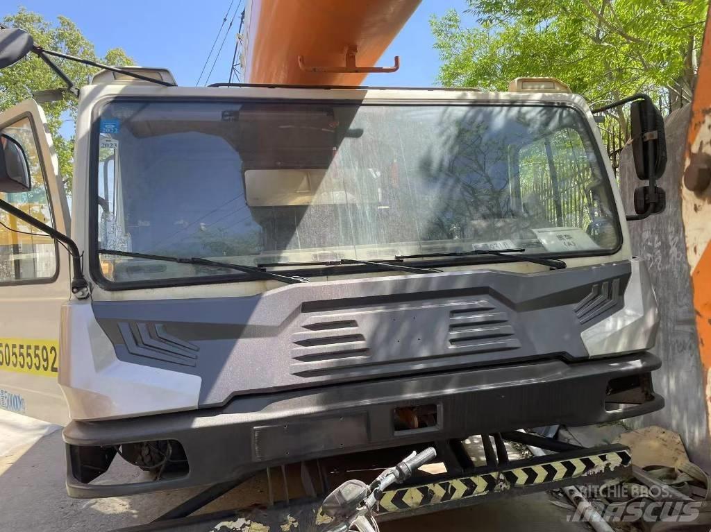 Zoomlion ZTV550 Allterrängkranar