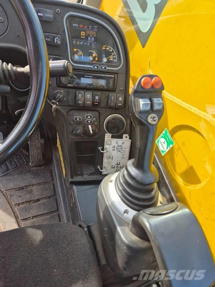 JCB 541-70 Redskapsbärare för lantbruk