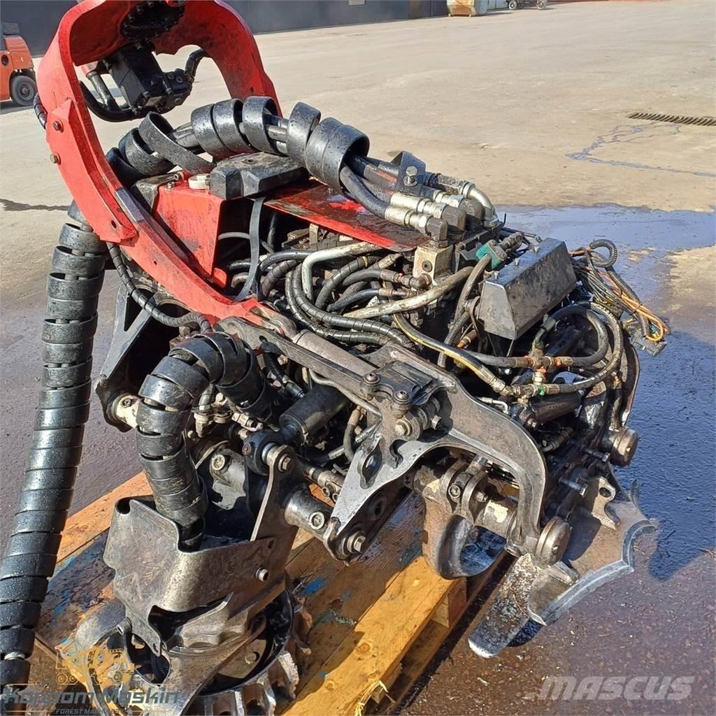 Komatsu C124 Skördaraggregat