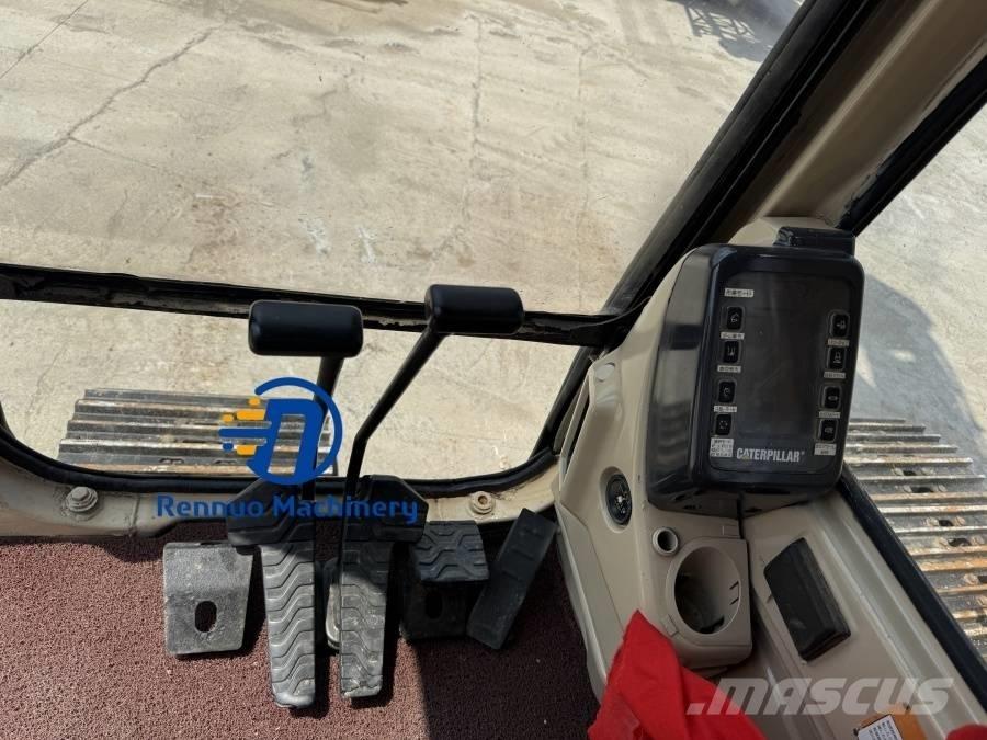CAT 320 BL Bandgrävare