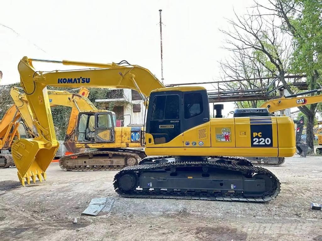 Komatsu PC 220-7 Bandgrävare