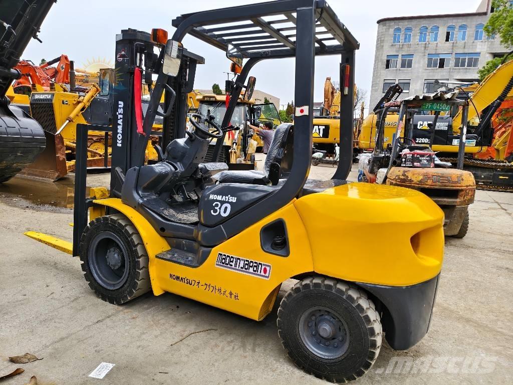 Komatsu FD30 Dieselmotviktstruckar