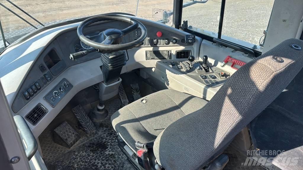 Volvo A 30 F Midjestyrd dumper