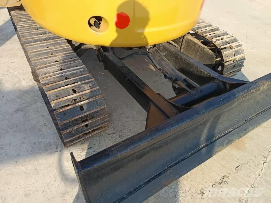 CAT 303 E CR Bandgrävare