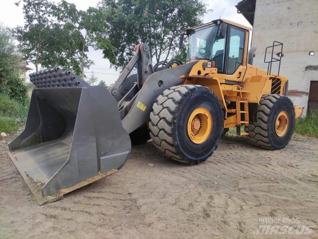 Volvo L 220 F Hjullastare