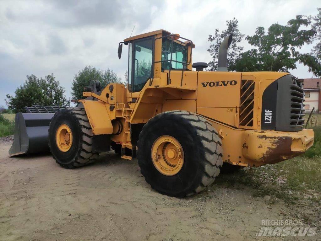 Volvo L 220 F Hjullastare