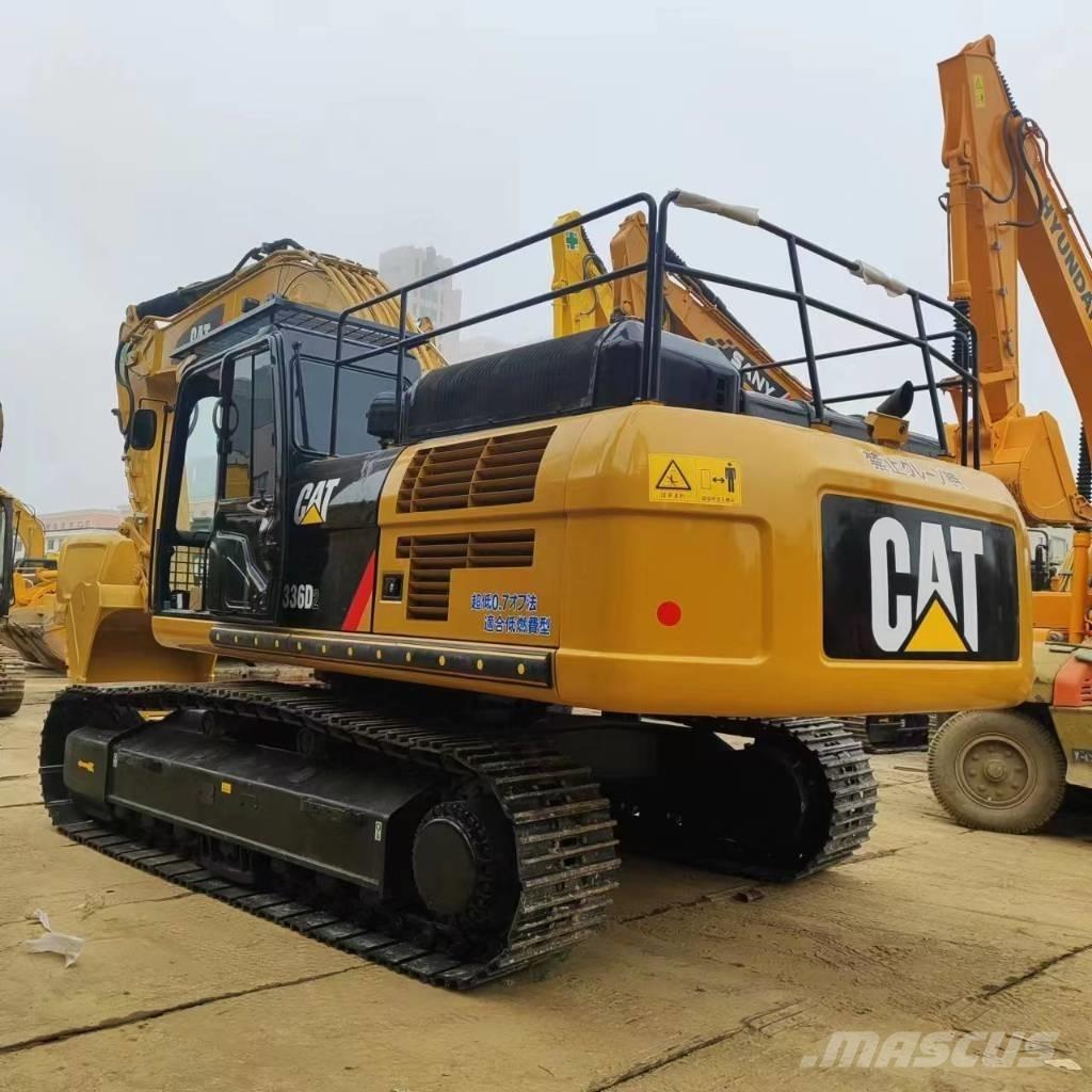 CAT 336 D Bandgrävare