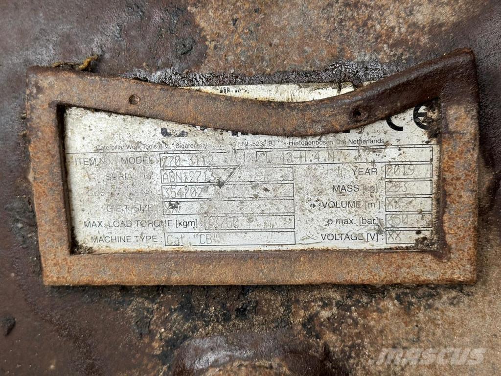 CAT 326F L Bandgrävare