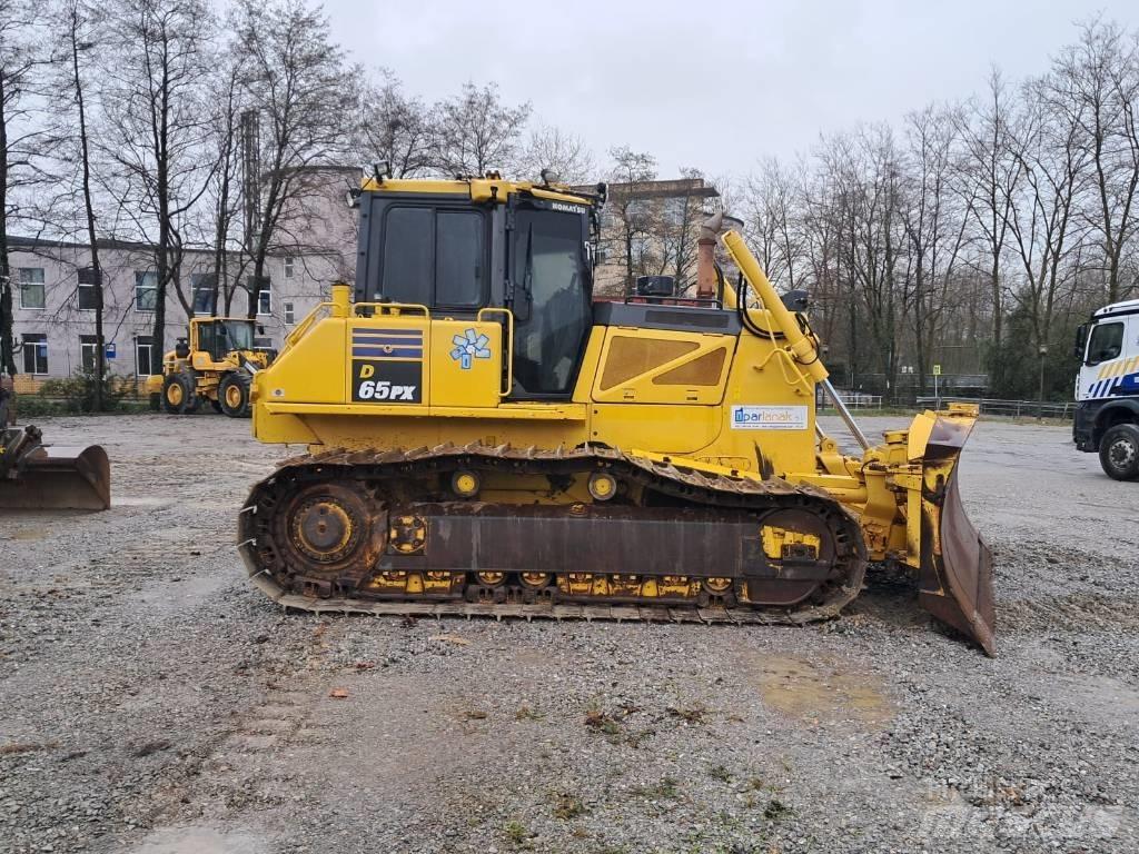 Komatsu D 65 PX-17 Bandschaktare