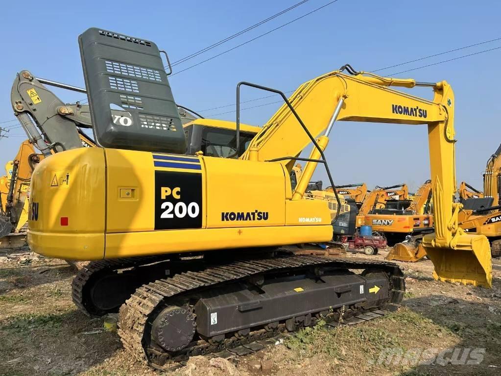 Komatsu PC 200 Bandgrävare