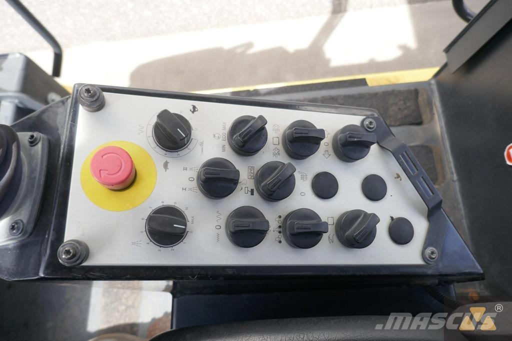 Bomag BW190AD-5 Tvåvalsvältar