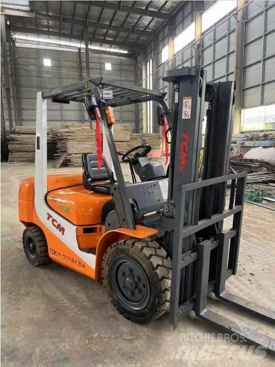 TCM TCM FD 30 Dieselmotviktstruckar