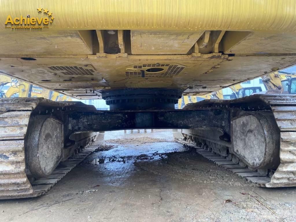 CAT 320 Bandgrävare