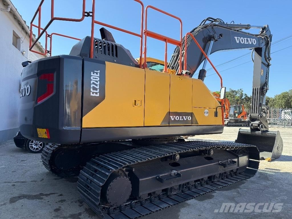 Volvo EC220E Bandgrävare